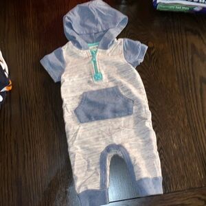 Hooded boys 0-3 M outfit